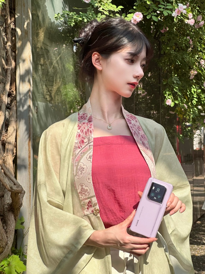 河神 封面