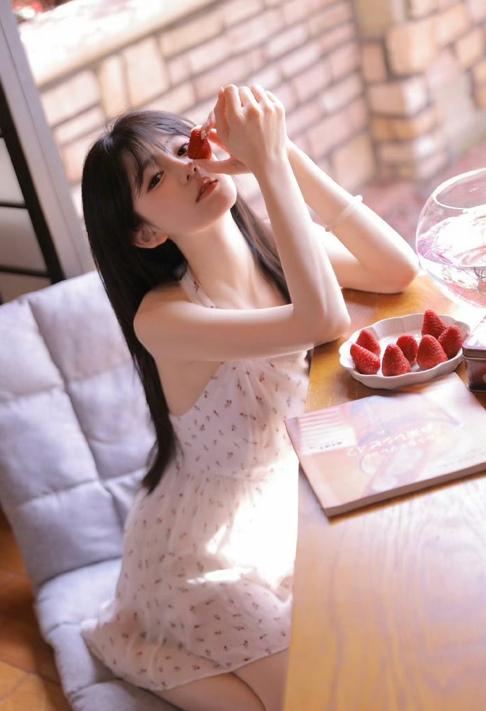 桃色公寓 封面